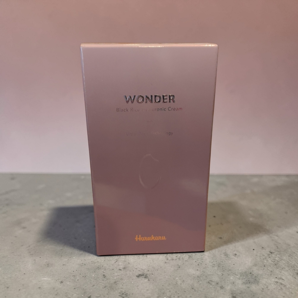 Hyaluronic Cream Moisturizer - Pink